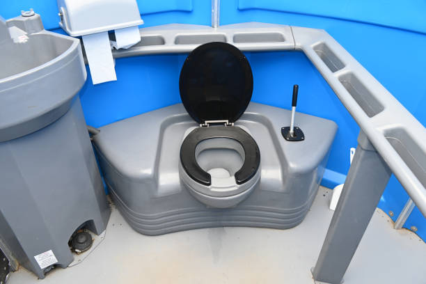 Portable Toilet Options We Offer in Century, FL